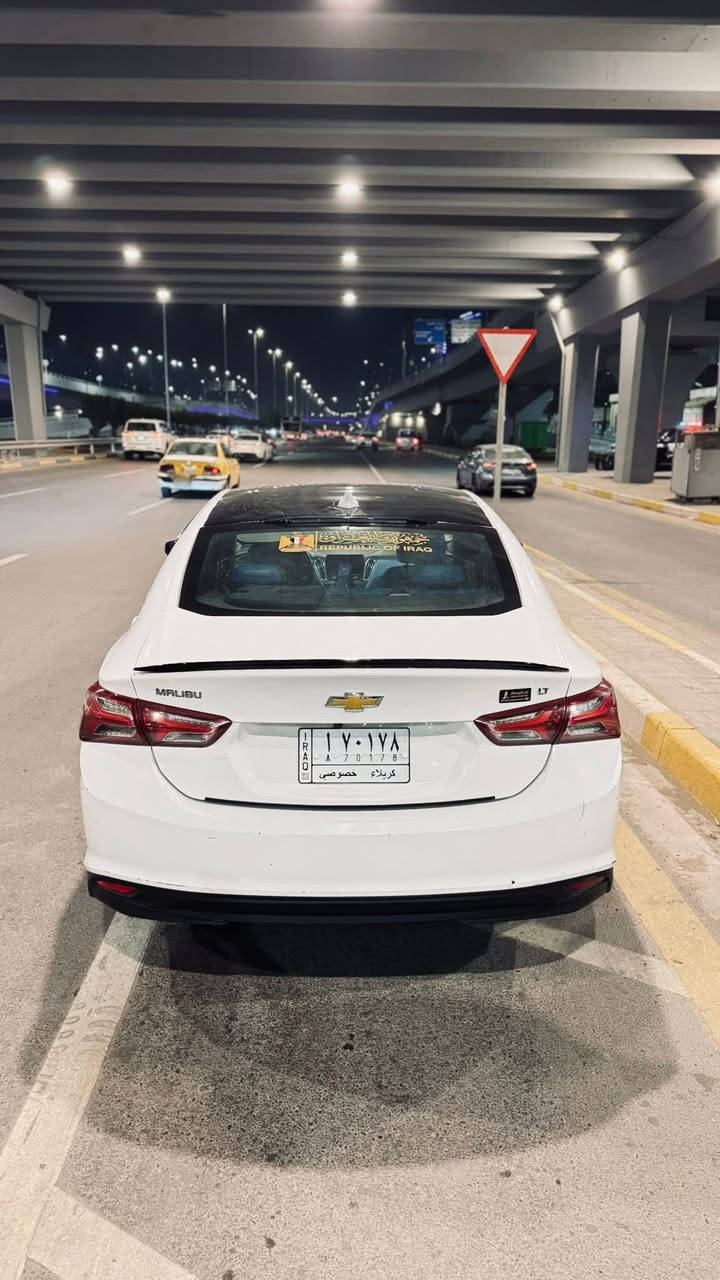 أعادة النشر بسبب الوعود الكاذبه 

السلام عليكم 
ماليبو مديل 21 
محرك     1500 
معوقين كربلاء وكاله عامه باقي سنه ونص على تحويل 
ماشيه 150  كم 
موصفات     Lt    معروفه موصفتها 
حادثها موضح بل منشور وسونار موجود بل منشور 
بيها ملاحظات بصيطه جاملغ خلفي بي طعجه خفيفه موضحه بل صوره 
للبيع مكاني بغداد الحريه 
سعرها  107 $  وبيها مجال سعرها كلش مناسب مستعجل ع بيع 
***********
