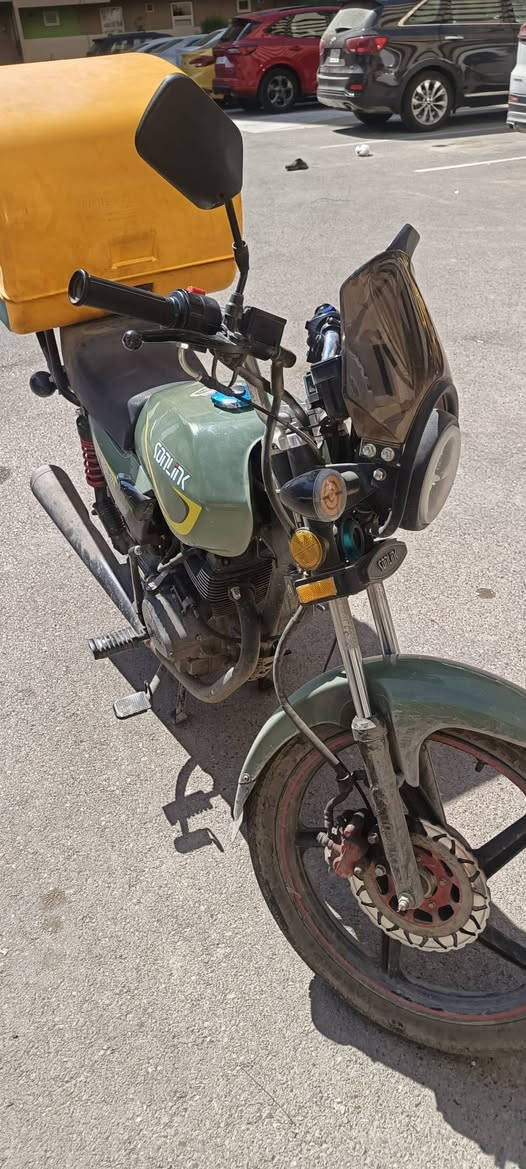 السلام عليكم سونك 2025 نظيفه  بعدها على شد شركه بشهر 11 نازله يعني شغل شهرين بس كل  شي ممبدل
***********  وبيها ولامصلح كهربائيات كلها شغاله حتى ممغسوله بعدها
