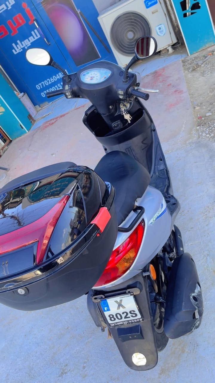 دراجه بريز ببغاء صار شهرين من نزلتها رمبه بشرط ع فحص جيب فيتر وتعال انطيك بيها ضمان سنتين اذا مفتوحه ترجع سرعه 140 اوراقها كامله نوزل تشغيل سلف نكره 
فقط الشراي يدخل خاص مكاني بغداد المدائن


**إذا كنت صاحب هذا الإعلان وتريد حذفه لأي سبب، رجاءا أرسل رسالة إلى الدعم الفني**