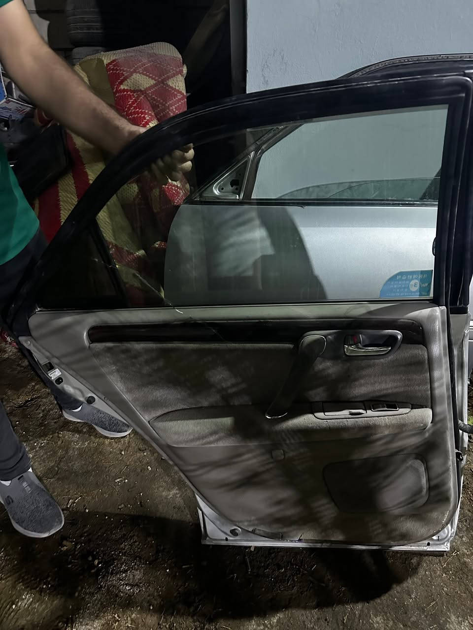 شباك ملكه تحويرة لكزز وباب سايق وباب خلفي هي وبطاين كامله 150 الف شلع مكاني نجف خاص مفتوح


**إذا كنت صاحب هذا الإعلان وتريد حذفه لأي سبب، رجاءا أرسل رسالة إلى الدعم الفني**
