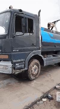 للبيع اتيكو 6برقي8طن موديل 2002رقم اربيل بسم كردي شرط التحويل جاهز للعمل كله جديد العنوان البصره الزبير السعر 130او بي مجال ***********
