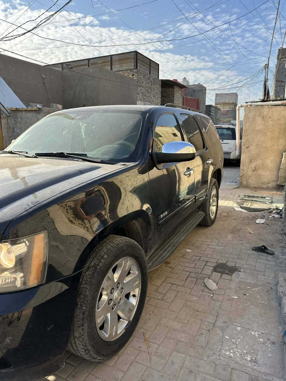 سلام وعليكم سياره تاهو ٢٠١١بيه كصه قماره نص وسياره مفوله تبريد كلهاشغاله مكينه جديده صدر جديد السياره ترايك لبصره الله شاهد مامتعوبه السعر ٧٥ والسياره مشتريها ١٠٨ كبل فتره تجي وشوفها احلى من الصور وليريدها يتصل*********** مكاني مدينه الصدر
