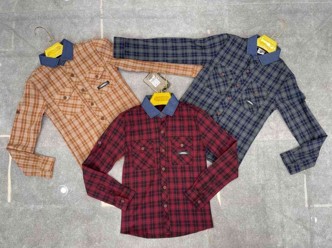 قميص ولادي ماركة 🏅

يلبس من 6-7-8-9-10-11-12-13-14 سنة ✅

العنوان 📌الصويرة -حي المعلمين -شارع عمارة المنغر  -مقابل سرمد مول -مجاور تنزيلات حمودي -مجاور كريم بلادي للستائر

🚖توجد خدمة توصيل لكافة محافظات العراق 🇮🇶🚖 
للاستفسار***********
