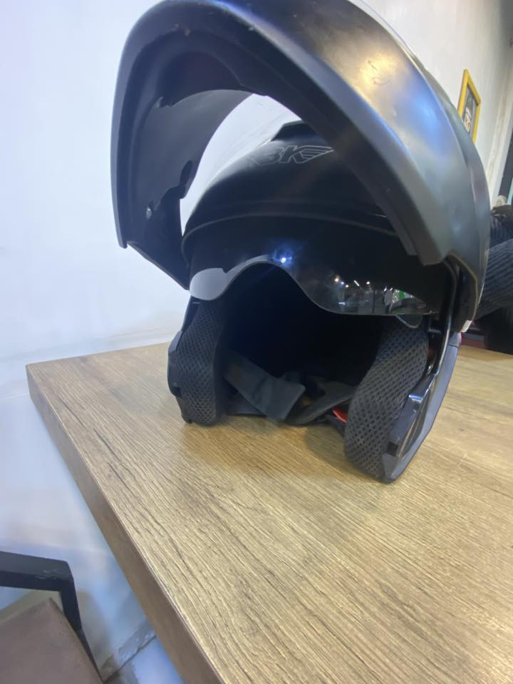 خوذه فك قلاب مال باله جامتهة بيهة شويه شخوط ما ماثره
***********
