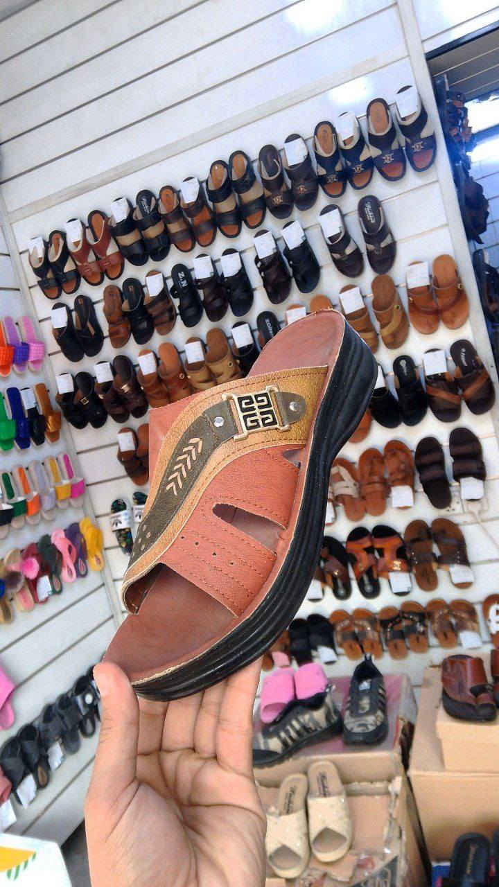 🌹شكراً لاختياركم وكالة اسو 🌹 
🌹مجمع الفرسان للجملة🌹
⬇️الملاحظات
✅خطوات الحجز ✅
1-ارسال صورة الموديل
2 تحديد العدد المطلوب والانتباه للقياس
3-رقم وعنوان المستلم 
يتم الرد على رسائل📲
الحجز واتساب فقط https://wa.me/+9647866117376
من ساعه 10صباحاً لغايه 8 مساءآ

تتوفر خدمة التوصيل الى كافة المحافظات
