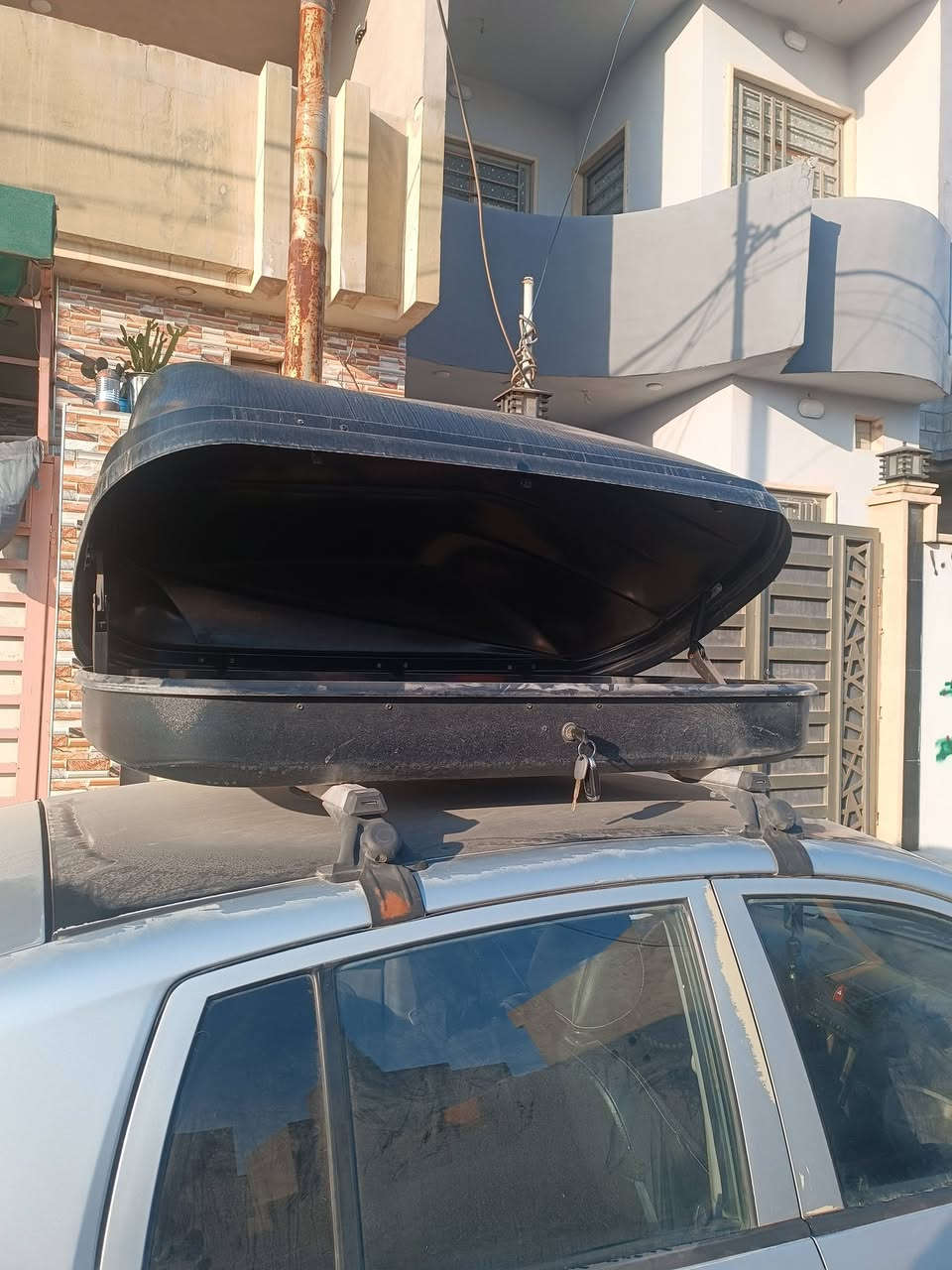 جنطه ترهم لجميع السيارات للبيع السعر 300 الف ت***********
