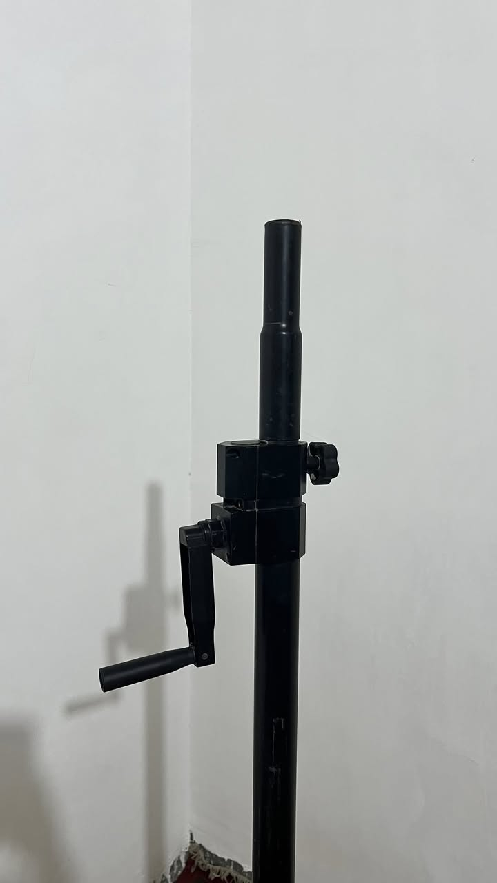 السلام عليكم استاند سماعات هايدروليك متوفر قطعتين


**إذا كنت صاحب هذا الإعلان وتريد حذفه لأي سبب، رجاءا أرسل رسالة إلى الدعم الفني**