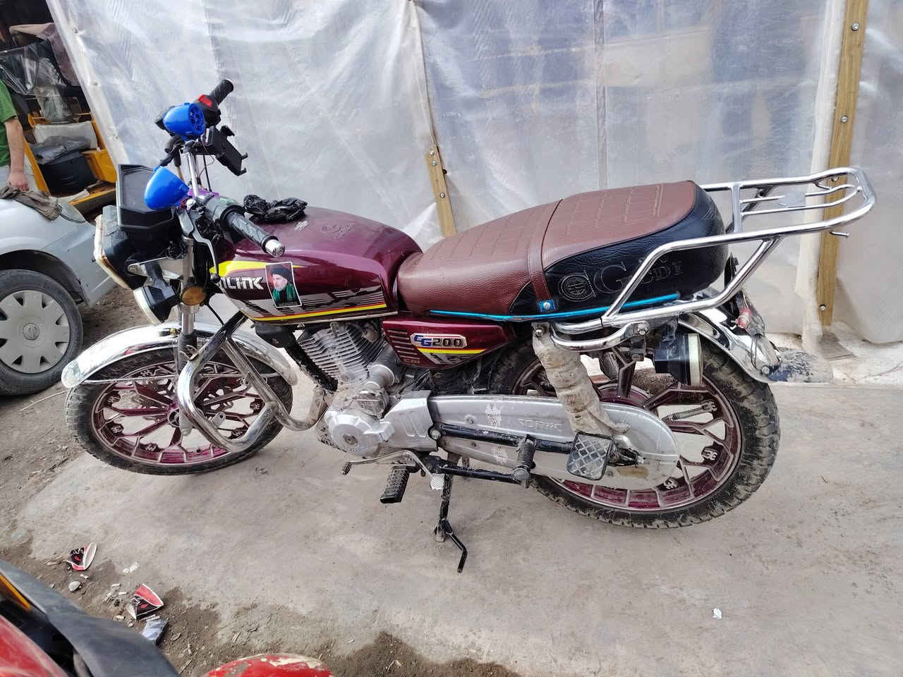 السلام عليكم ورحمة الله ♥ 🇮🇷 شونك موديل 2024سلف وهندر شقاله مامفتوحه اوراق السعر 650 وبيه مجال حك الجيه مكان بغداد  جسر ديالى  القديم رقم الهتف ***********
