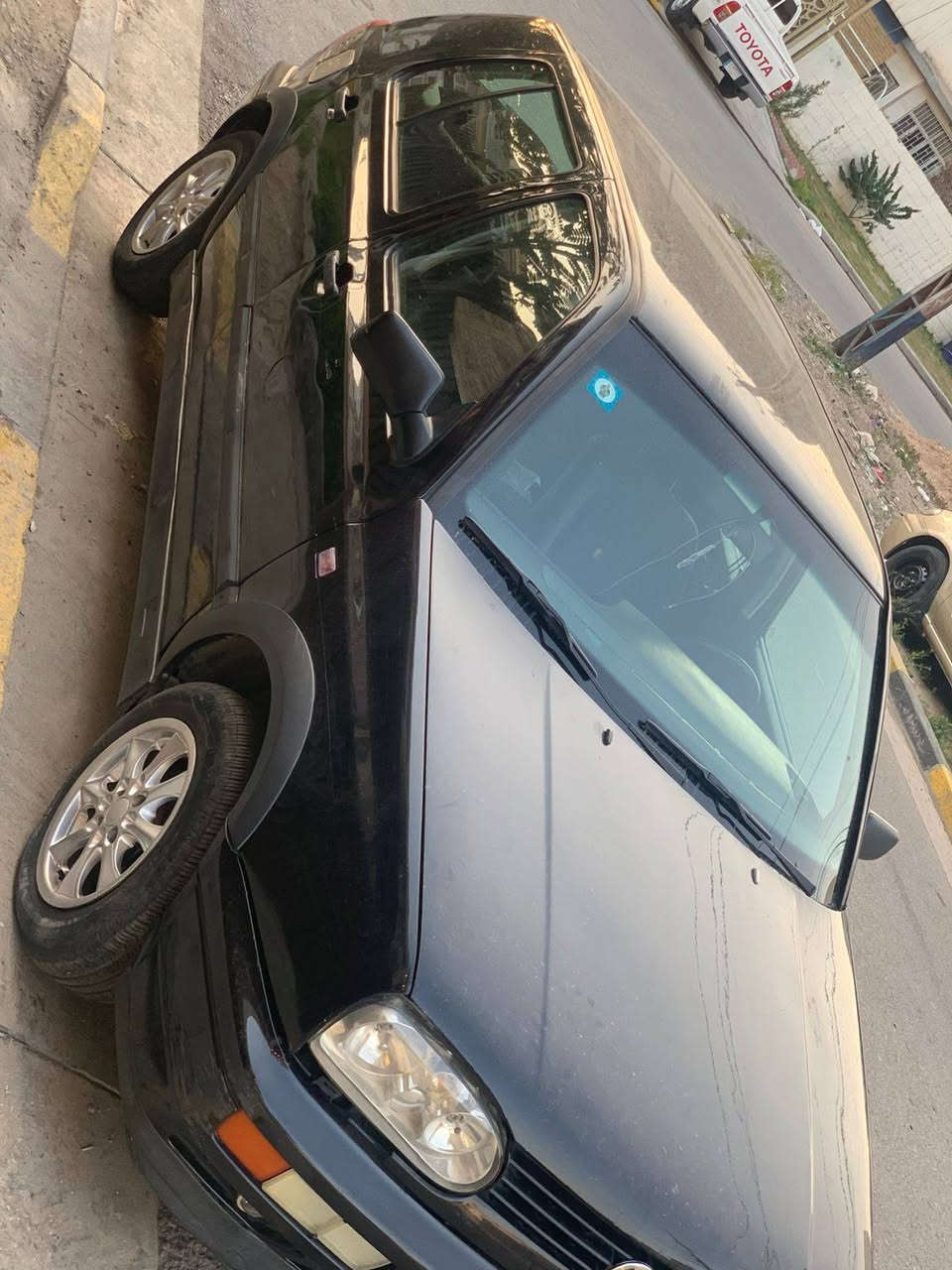 السلام عليكم كولف موديل 94 محرك 2000 اوتوماتيك تبريد تدفئة سنترلك تخم تاير جديد باتري كير محرك مكفول سياره أرقام جديده بسمي سعر ٤٣ وبيها مجال للاستفسار على الرقم *********** مكان سياره المنصور
