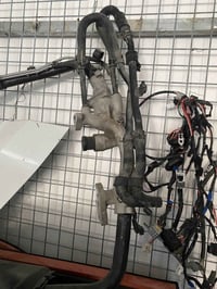 ورحمه الله وبركاته متوفر جميع قطع السيارات الكوريه   كيا موهافي   خليج...