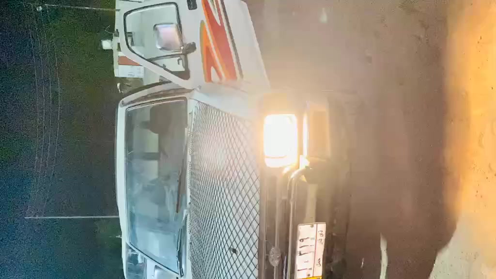 سلام عليكم بيكم تيوته موديل 92
سنويه لثمانيه وعشرين رقم ذيقار سياره حلوه محرك ونجي سياره اوتوماتيك مكينه وكير وكسن وشاصي شرط  
كهربأيات كلها شغاله سياره عوزها بس حداده تخم تأير جديد 
عنواني بصره حيانيه عارصها 38وبيها مجال قليل لشراي


**إذا كنت صاحب هذا الإعلان وتريد حذفه لأي سبب، رجاءا أرسل رسالة إلى الدعم الفني**