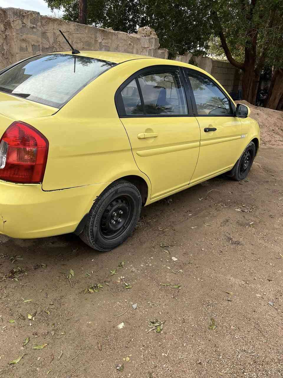 السلام عليكم اكسنت 2010 وارد خليجي محرك 1600رقمه بغداد سعر88$ وبيه مجال بسيط رقم الهاتف ***********
