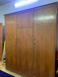 كنتور درجه اولى • ميز ابو الجام • زاوية ملابس