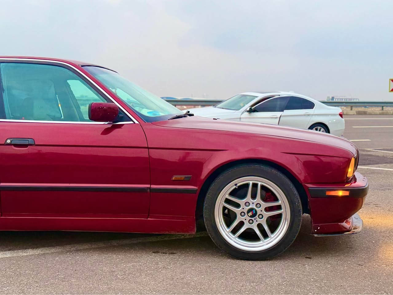 مۆدیل ٩٥ فول مواسەفات بێ سلایت گێر مەکینە ە
تەبرید تەقەو رەقە هەمو بەشەرت کلێر عام بۆ جوانی لێدرانی نیە پشتو پێشو هەموی بە شەرت  رەقەمو سەنەویو ژینگەی بەسەر نەچوە فول سپۆر تازە کردومە بە ئێم دەعامی تایەو ویل  
مەکینە ٢٥
گێر تۆماتیک
ناو فۆرمایکا
گوێبەرخ
پێشگەورە بۆنیت گەورە
ناو کرێمی
کوشین جلد
دیجیتاڵ
گۆرینەوەش دەکەم بە شتێک بە دڵم بێت
ژ.م:***********
سعر:٧٥ و معامەلە أربيل, العراق
