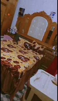 غرفة نوم • أثاث