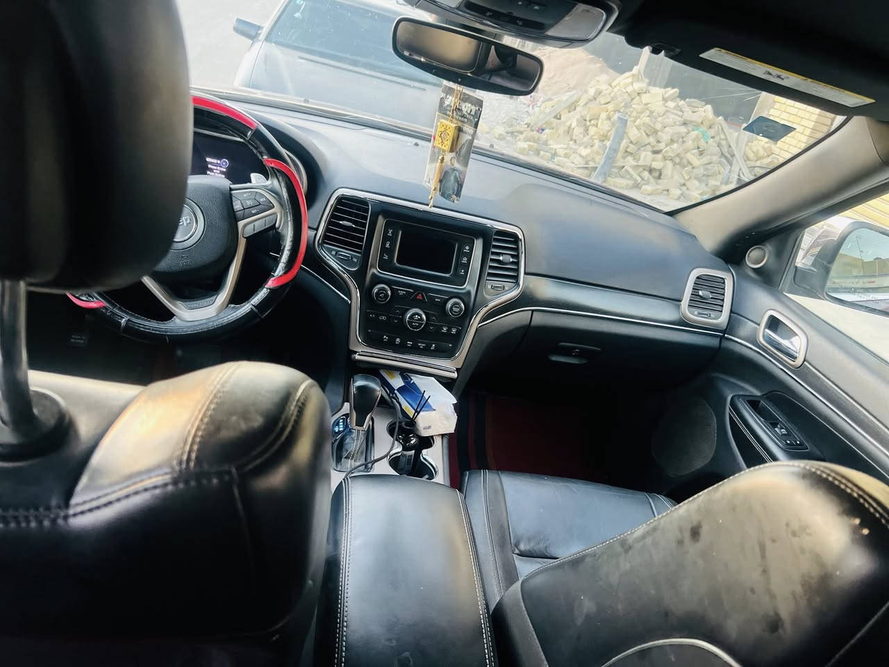 السلام عليكم ورحمة الله وبركاته.            جيب ٢٠١٧ بأسمي مداور باي وقت  سياره نظيفه  
مكانها ذي قار


**إذا كنت صاحب هذا الإعلان وتريد حذفه لأي سبب، رجاءا أرسل رسالة إلى الدعم الفني**