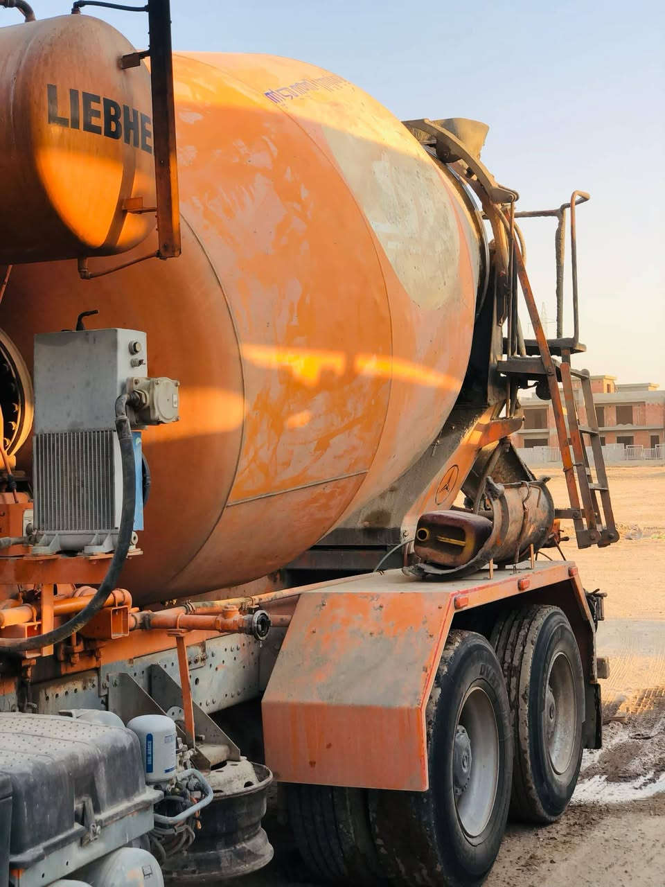 السلام عليكم خباطه اتيكو للبيع للاتصال ع الرقم التالي ***********
