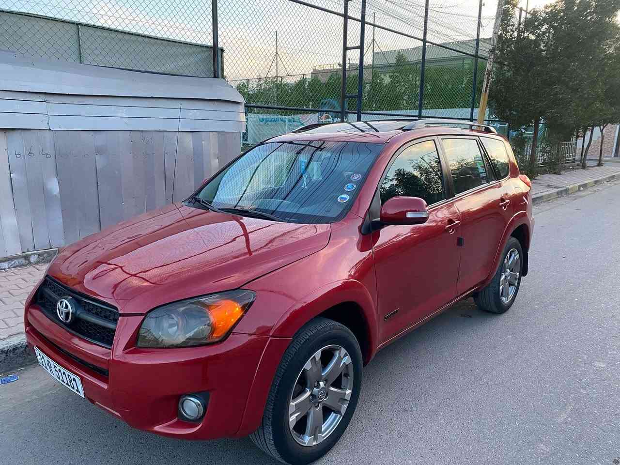 السلام عليكم RAV4
موديل 12 ، السيارة وارد كندي بدون حادث مصبوغة عام بسبب الجراد وياها ناشر الفيديو قبل الصبغ وهية جاردة ، السيارة نضيفة وبأسمي ، بيهة نقص صدر حدادية بقية الامور مكفولة الكير مكفول المكينة 2500 مكفولة بس بيهة صوت رواجز بسيط

مكاني بغداد الكاظمية السعر 95 وبيهة مجال  

للتواصل ‭0770 422 9605‬
