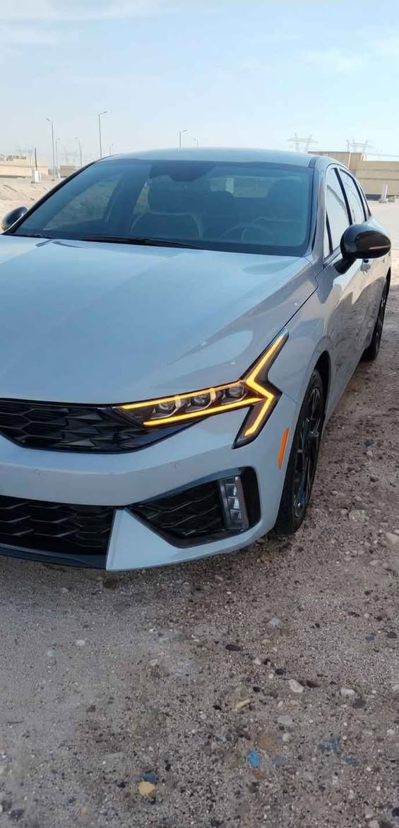 سلام عليكم
سياره كي فايف للبيع 

مديل 2025
Ct

السياره فول الفول ما عدا الفتحى 

ماشيه  11الف 

سياره معروف مواصفاتها ما حاجه 

اذكرهن

اللون اسمنتي المميز

السعر 211 وبيهه مجال البصرة, العراق


**إذا كنت صاحب هذا الإعلان وتريد حذفه لأي سبب، رجاءا أرسل رسالة إلى الدعم الفني**