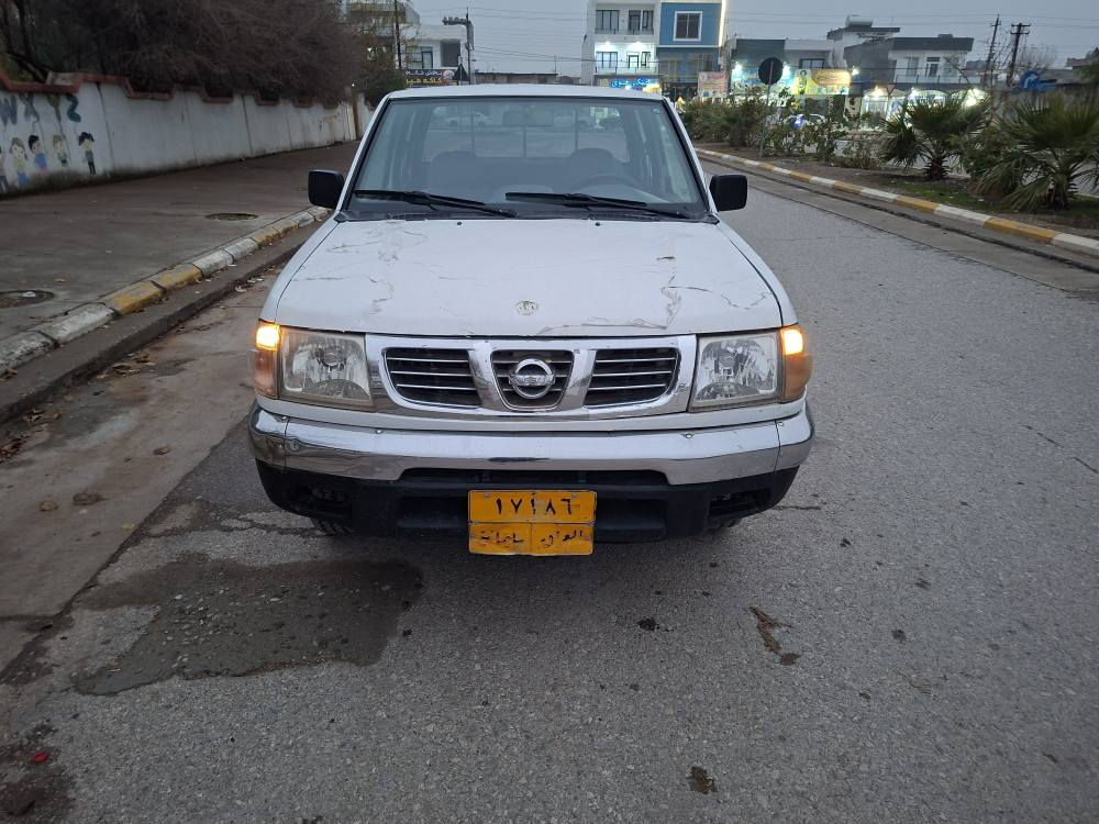 ***********نیسان دە بڵ 2003زێت جام کارە با پارچە یە کی بۆیاخە بێ ناوگردن پێشی کە پسە  سۆنە ری دانراوە سە نە وی تازە تە واوبووە ژینگە ی دراوە 4رتایە ی تازە چوارجام کارە با گێڕوومە کینە ووئە کسلووتە بریدی بە شە رتی فیتەردە عامی بۆدە عامی بە شە رت 73گڵاشوێن.هە ڵە بجە ی تازە*********** السليمانية, العراق
