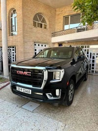 جمسي يوكن  2023  SLE  خليجي وكالة المنصور   السيارة مكفوله من الصبغ و ...