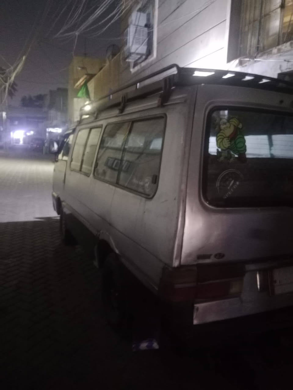 كيا بستا موديل ٩٥ مكينه كير اكسل تخم تاير سعرهة ٤٠ وبيهه مجال سنويه ال ٢٨ مصفره هيه وغرامات رقم التلفون *********** غير متواجد على الفيس مكلف بل نشر المكان بغداد مدينة الصدر

