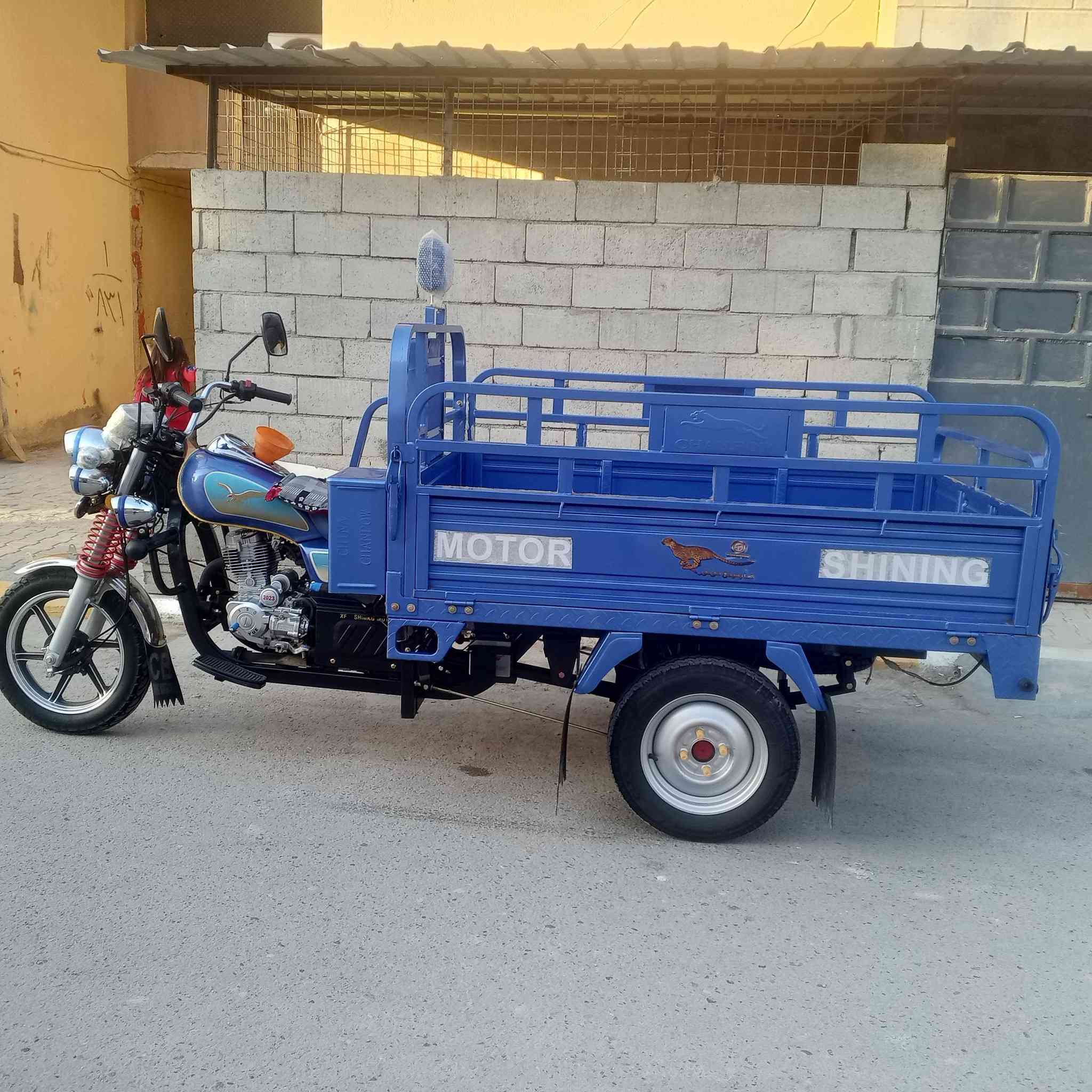 سلام عليكم ستوته لبيع 2023 جديده حيل اوراق كامله مكمركه كامله سبير جكه كامله سعر 3000 وبيه مجال رقم الهاتف ***********
