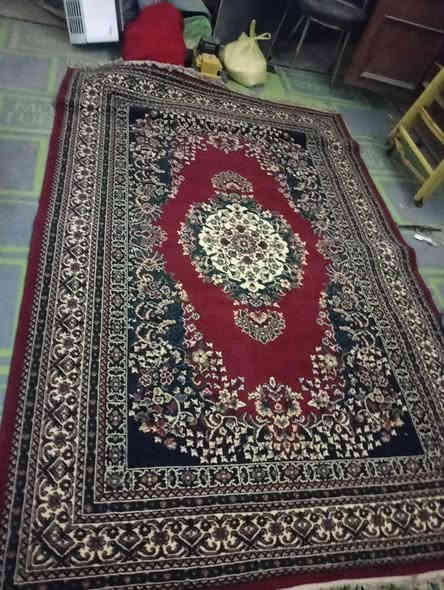 غراض للبيع  بغداد الشعب نهاية الفورتات مراسله على رقم *********** يوجد واتساب
