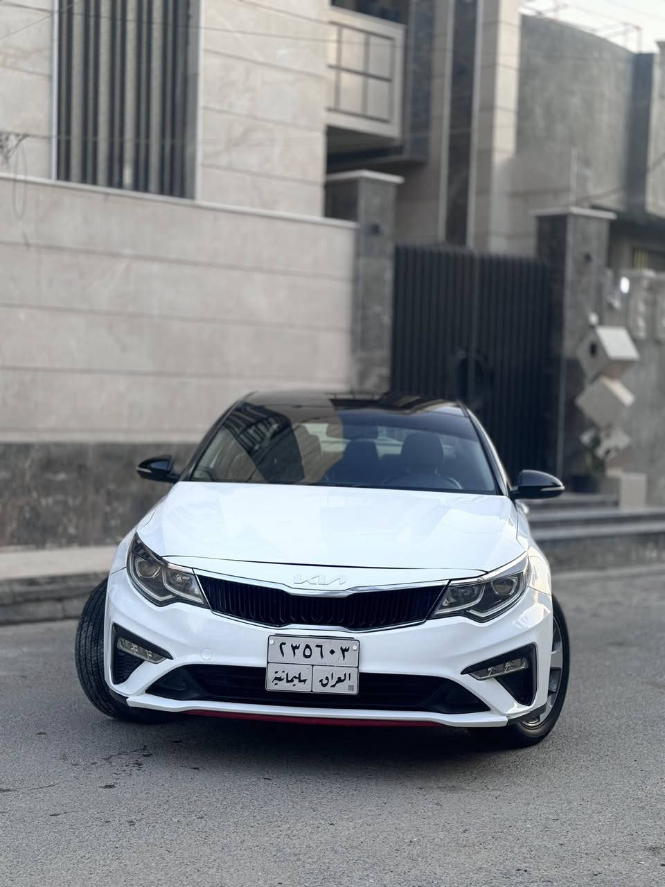 للبيع كيا اوبتيما 2016
محدث سياره 20 اصل من دعاميه للدعاميه كلشي مشدود عليه من تحديث مال 20 S بلادي تفصيخ من دعاميه اماميه من شباك من مازدات بلوجتكر اماميه واشاير مال فول دعاميه خلفيه بلاديه بك لايتات مال S بلادي محدثه من داخل كشنات S جلدي وحضن مخمل محدث استرين 20 ام علامه جديدة محدث شاشه 20 جبيره حتى علايم محدثه 
مواصفاتها مال S 
1-كشنات جلد حضن 
2-شاشه نكفيشن جبيرة 
3-كشن سايق كهرباء 
4-كشنات خزن ميموري 
5-مرايه وسطية تعتيم 
6-مري جانبيه شفط 
7-مري قلاب ويه البك 
8-رادار جانبي نقط عمياء 
9-جامات الاماميه سايق وعكس السايق اوتو 
10-حساسات خلفية 
سياره حادثها بنيد ودعاميه ومبدلات نفس لون بدون صبغ بالعراق جاملغ خلفي عكس سايق نشخط ونصبغالجاملغ وجاملغ الامامي بي بارد مو حلو هم بدلته نفس لون 
سياره كلها بدون صبغ حتى دعاميات بدون صبغ بس جاملغ خلفي مصبوغ اثر شخط 
سعرها ( 120 )

مكان بغداد حي جميله 
***********
