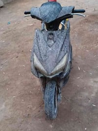 دراجه اف اس للبيع  الدراجه عوزه بس سلف  السعر 120 وبيه مجال رقمي077806...