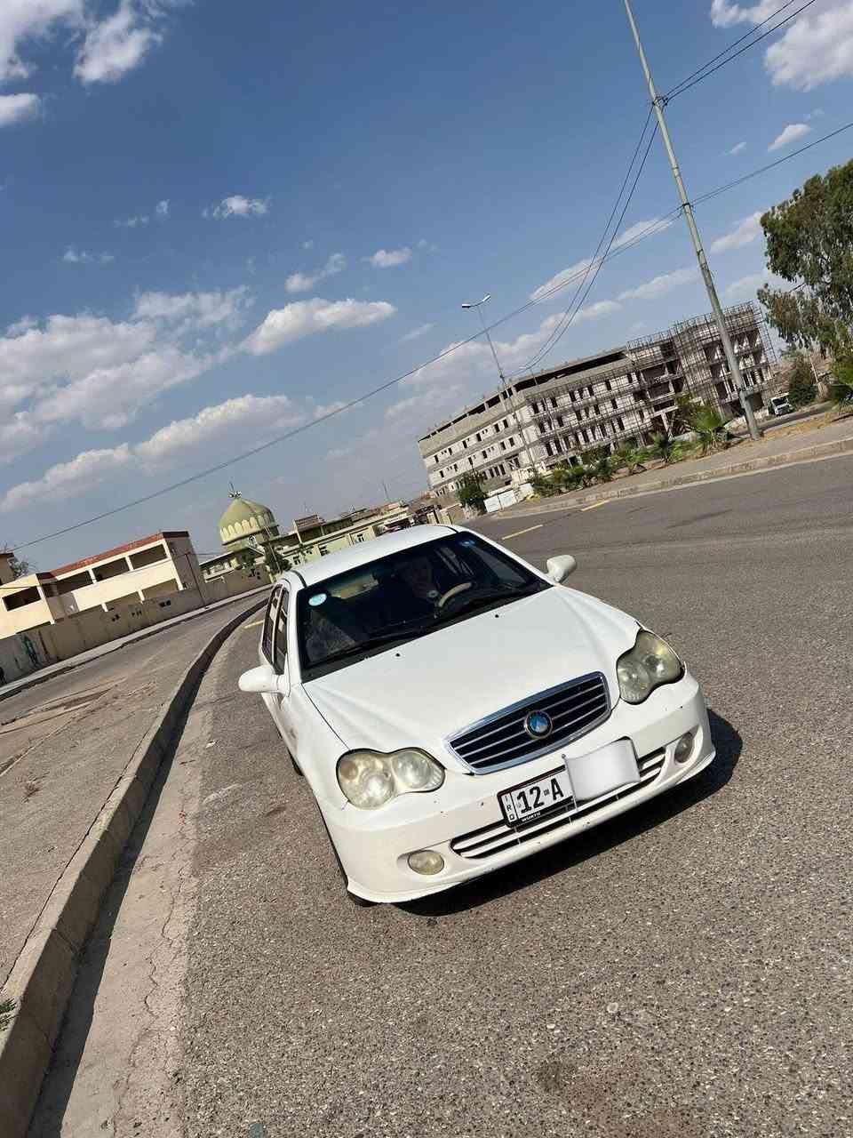 جيلي ck سيكي رقم نينوى الجديد بسمي تحويل فقط بدون وكالة 
2013 كصة قديمة 
داخل لونين 
كوبون الكتروني
كير محرك شرط
تبريد شرط
حدادية كاملة 
كهربائيات كلها جاهزة  
سيارة نظيفة كلش ماشية 160 وجاهزة 
ضررها صفحة السايق وبيها شوية داخل 
السعر 44 ورقة (4400$)
بيع نقد فقط بدون قسط او مراوس او مدة 
*********** اتصال + واتساب 
ما متواجد ع الفيس 
مكاني موصل الايسر موصل, نينوى
