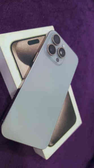 إيفون 15 برو ماكس
ضمان ماستر
ذاكرة 256
البطارية🔋 100
نظافة 100%
السعر مليون و150
*********** بغداد, العراق
