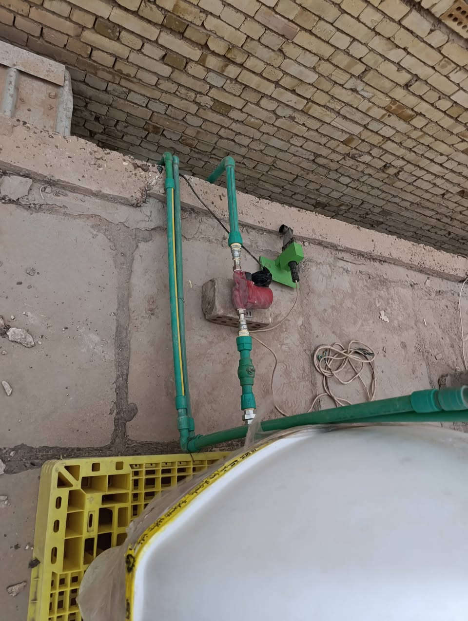 السلام عليكم عمل كافة تأسيس الصحيات مع تأسيس كهربائيات الي يريد اشتغل الة يراسلني على  هذا الرقم ***********
