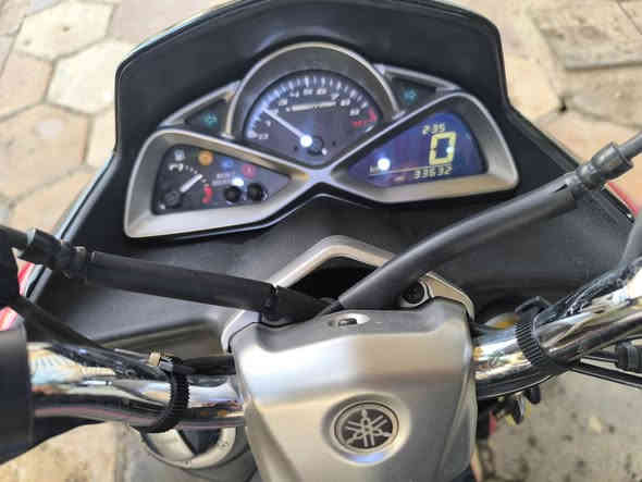 السلام عليكم اخوان ماجسته s موديل 2016  مكفوله للبيع اخذته اب شهر 10 يوم 20 بل شهر  نزلته من الرمبه من حيدر السعدي
مكاني حله شارع ابو القاسم 
الرقم *********** 
اني خذته 15 ورقه قيم بما يرضي الله
