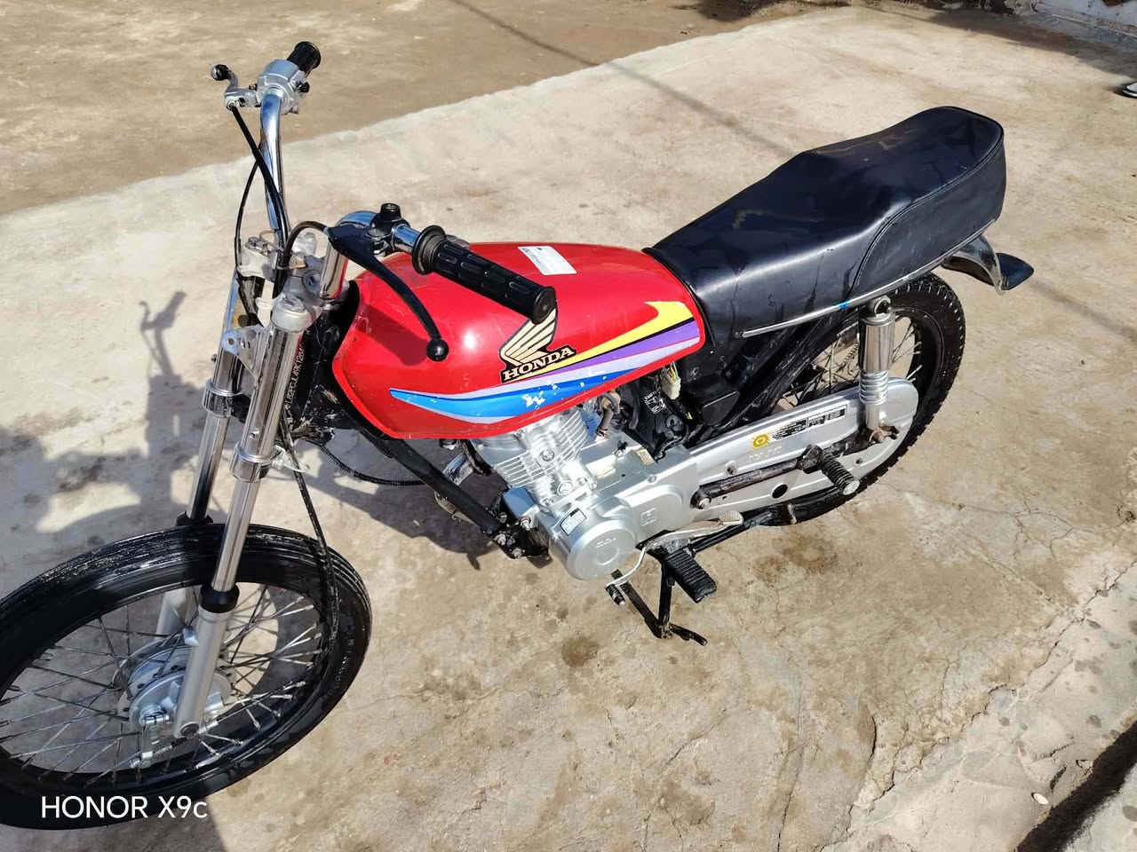 سلام عليكم شباب درجه البيع شاصي مديل 19وتعميرته كله 26درجه ما مفتوح بيه برقي
شراي ينتصل بس رمشلي ***********
