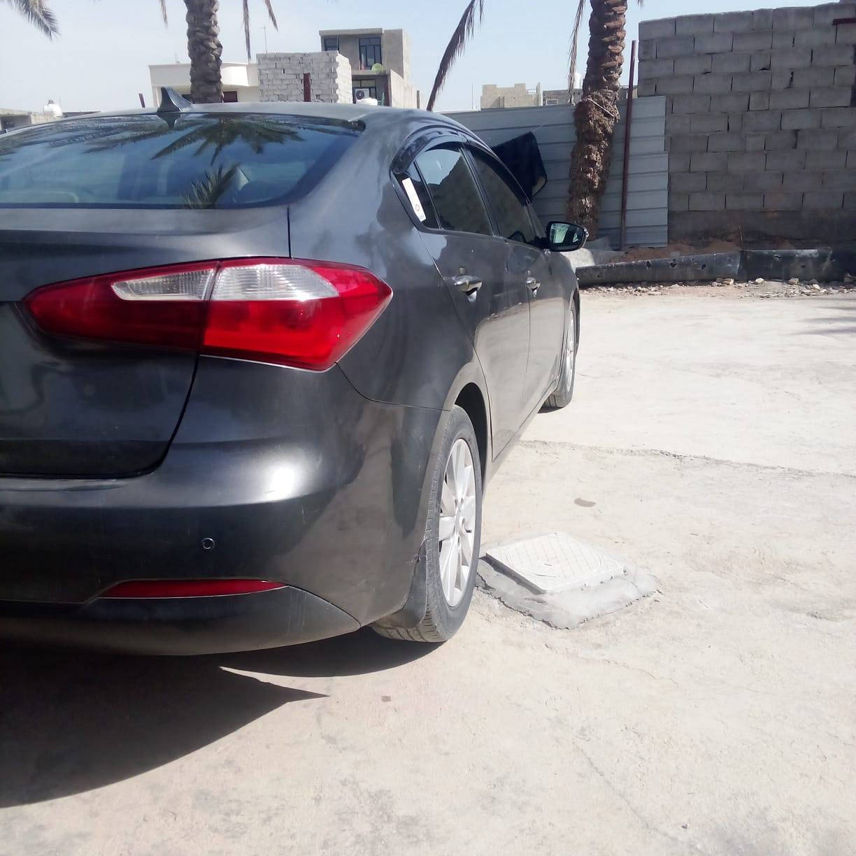 كيا فورتي موديل ٢٠١٤ وراد امريكي
محرك ٢٠٠٠ دوش صدر امامي وخلفي جديد تبريد حداديه كفاله 
نضام حساسات 
نضام مانع ازنلاق 
نضام ECO تقليل صرف بانزين 
تحكمات ستيرن جهتين 
كير اوتو وعادي 
سيارة بيها موضح بل سونار 
سعر ١١٨ وبيها مجال بسيط 
اللاستفسار *********** واتساب
