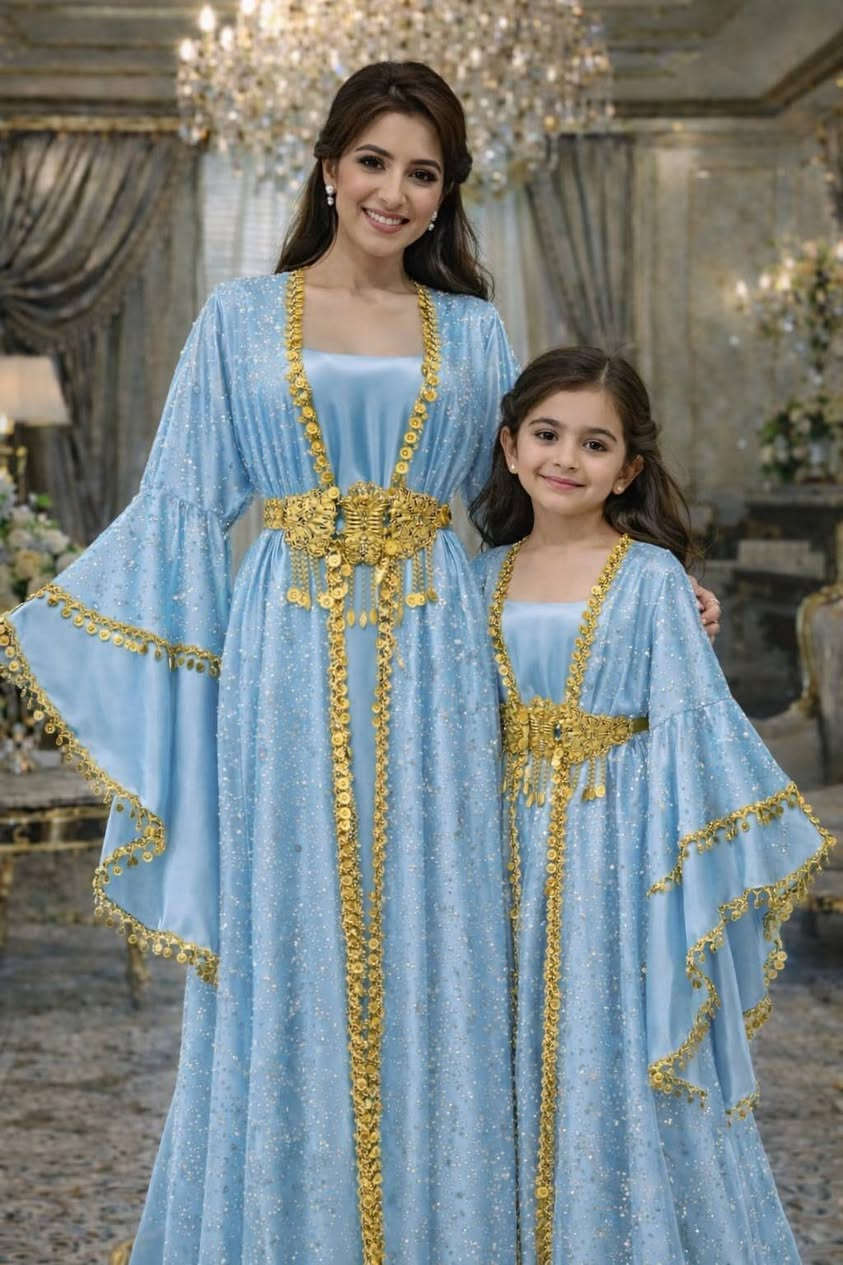 جديد بارقى ❤️❤️
زي الكردي🥰🤍
                شوفولي جمال 🍂 قياس البنت متوفره من سنه  لحد 13
قياسات النسائي متوفره
جماليه زي الكردي 😊 😊 
 السعر الحجز على الخاص 
             توصيل جميع المحافظات🚕


**إذا كنت صاحب هذا الإعلان وتريد حذفه لأي سبب، رجاءا أرسل رسالة إلى الدعم الفني**