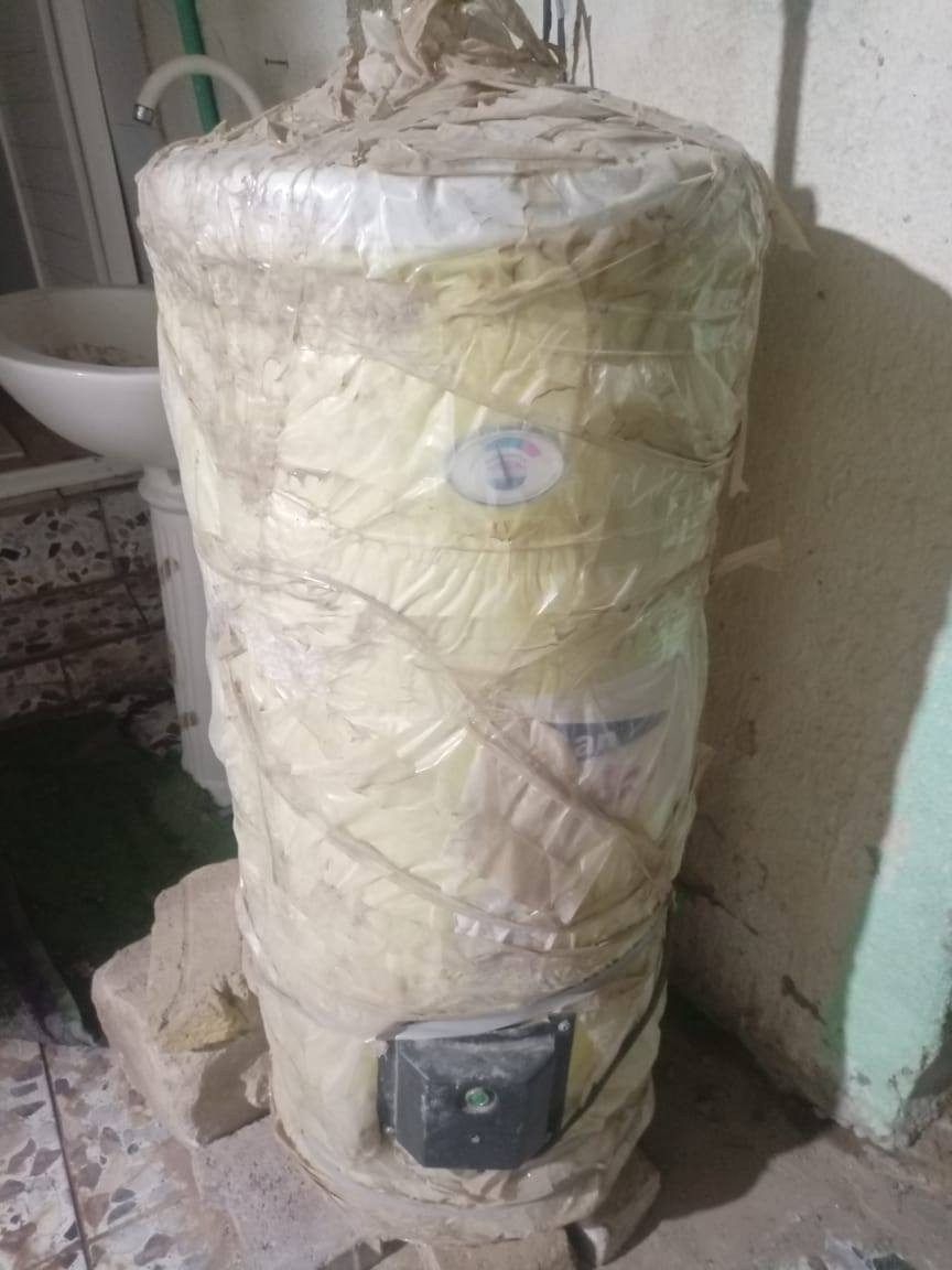 سلام عليكم للبيع سبلت بارد ثلج جديد طنين وتانكي 500وسخان احسن نوعيه مع ماطور جديد  ***********

