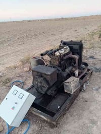 مولد ايسوزو • ٤٠ كيلوڤا • ٤ سلندر