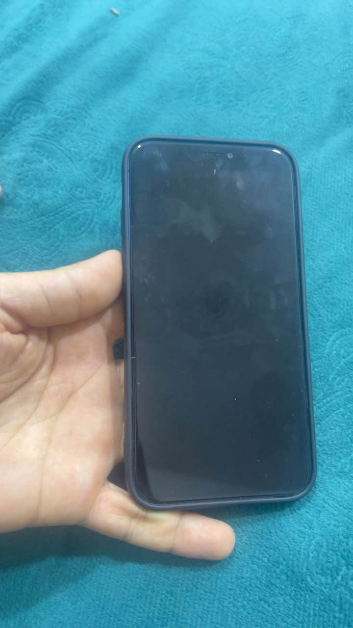 سلام عليكم ايفون اكس ار محور ١٧برو نيلي لبيع
تفاصيل 
بطاريه ١٠٠ مبدله 
ذاكره ٦٤
مكاني بغداد سبع البور
السعر ١٧٥ وبي مجال 
***********
