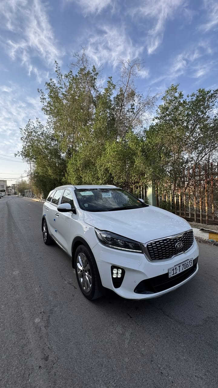 السلام عليكم سورنتو 2019 رقم بغداد نكليزي  بسمي  خليجي كفاله عامه حتا من البراد جديدة كارتون مال بيت ماشيا120 فول موصفات ما عدا البنيراما موصفات معروفه محرك6 سلندر كفالة  تايرات جدد تبريد ثلج جاهزه لاخير السعر 255 مكاني ناصرية مركز لستفسار اتصل***********
