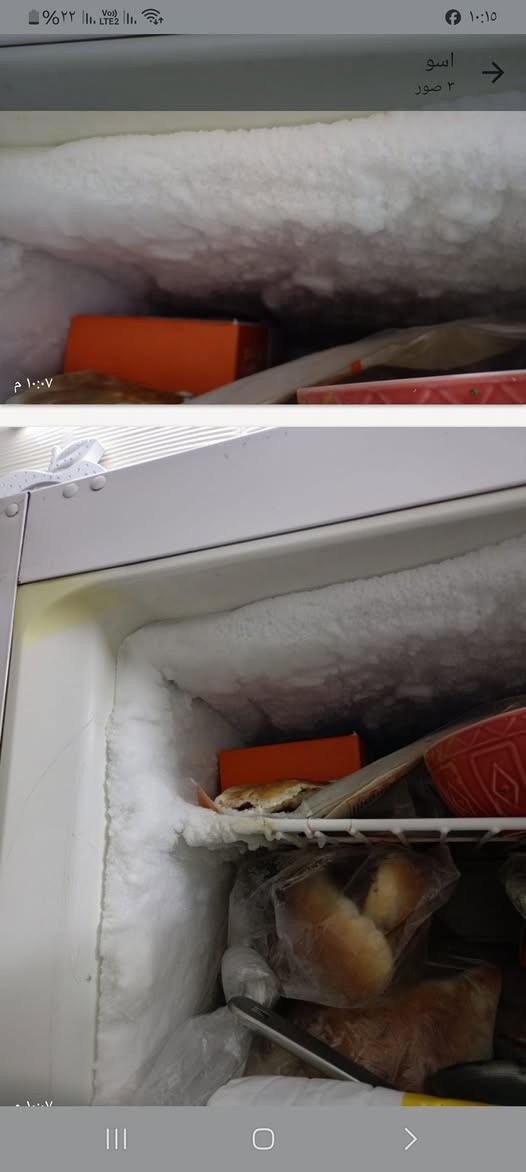 ثلاجة حجم٢٢ قدم لون ابيض تجميهه ممتاز السعر ١٢٥ الف التصال على***********
