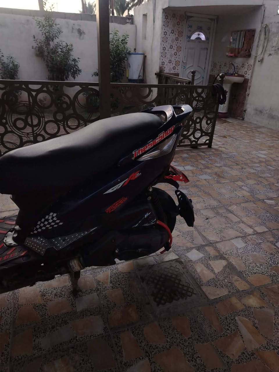 السلام عليكم ماكس ثعلب تزويد خارجي كبال لعين ولباقي بلاد كفرات مختمة اوراق بيهة مكان بغداد الدورة ابو دشير سعر 750 وبيهة مجال للشراي للعلم صارلي 5 اشهر من جبتهة من لرمبة تزويد صالنصة جاملخ ويدات وباتري جديد نواقصهة بصيطة *********** موجود علرقم
