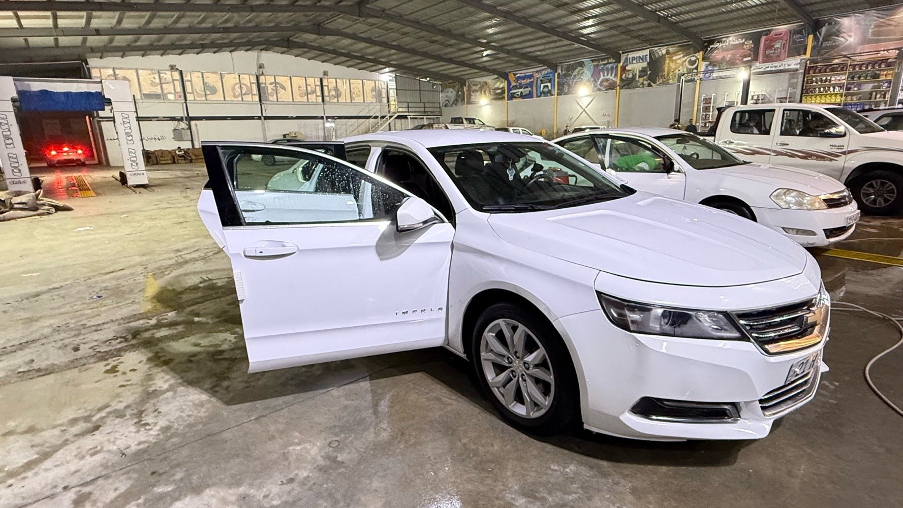 امبالا 2020Lt
محرك 6سلندر بساتم اكاديا (بانزين عادي محسن )

***********
السعر155$
موصفات👍

شاشة قاصة
كامرة دوارة
تحكم ستيرن
مانع انزلاق
شاشة أعطال
كشنات كهرباء
تبريد قطعتين
تدفئة مقاعد 
كشافات
كشنات جلد
سايد بريك بصمة
مقعد السائق كهربائي 
مثبت سرعة
كار بلاي واندرويد اوتو لشاشة 
بصمة تشغيل وأبواب وجنطة5بصمات 
تشغيل عن بعد ..الخ
