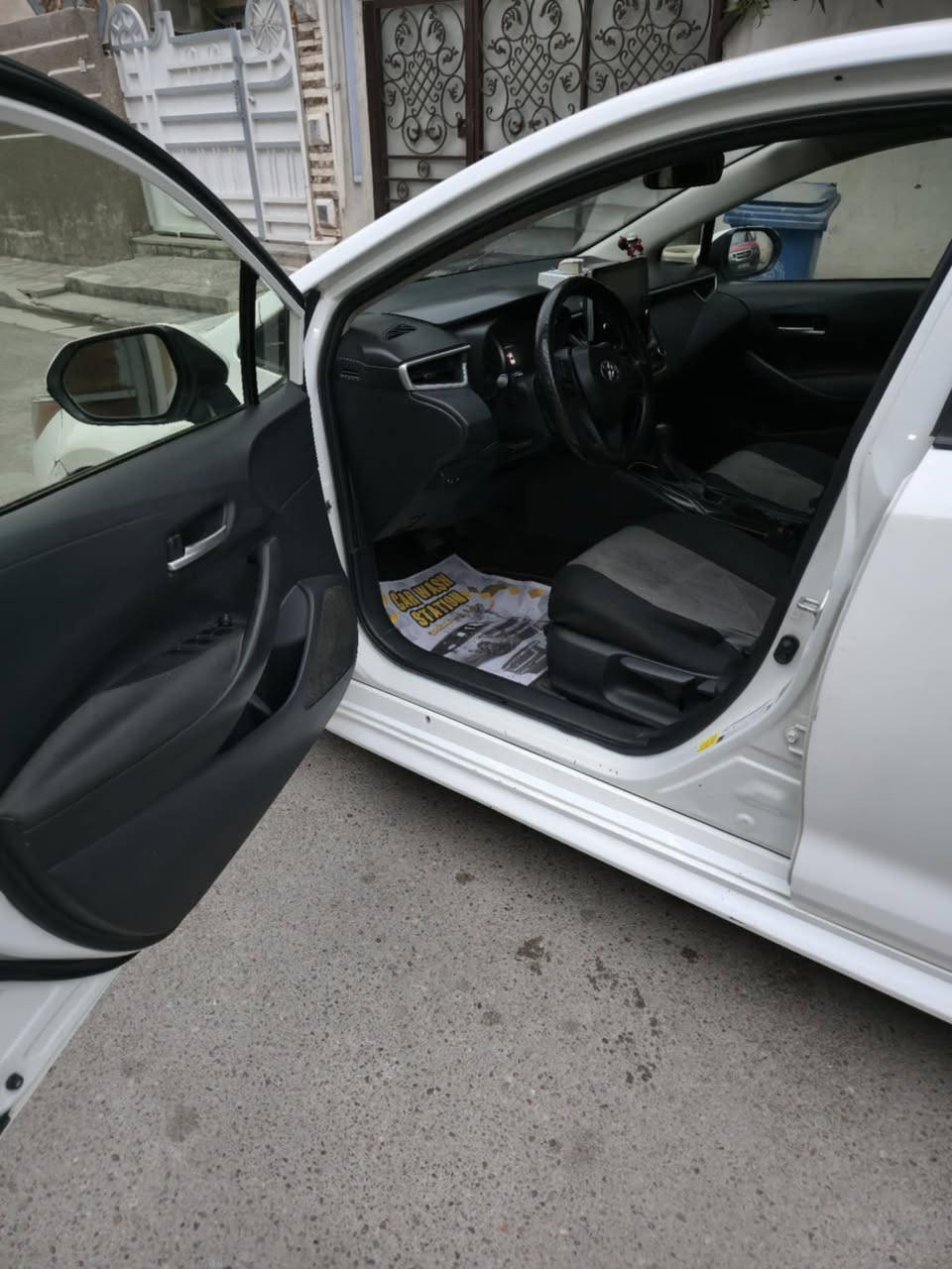 كورلا 20 وارد امريكي حادثها فقط تبديل جاملغ  امامي ايرباك 
بيها طخه بلهلال الخلفي معدل بارد على كد شبر 
الدركه طاك ومرجع موااصفات 1800 
السياره ماشيه 140 الف ميل 
Leمعروفه المواصفات 
رقم بغداد باسمي 
تبريد ثلاجه كامله مابيها نقص 
مكانها الدوره الي تعجبه هلا بي السياره صارلها 5 سنوات عندي 
سعرها 134 وبيها مجال للشراي ويدلل 
***********
