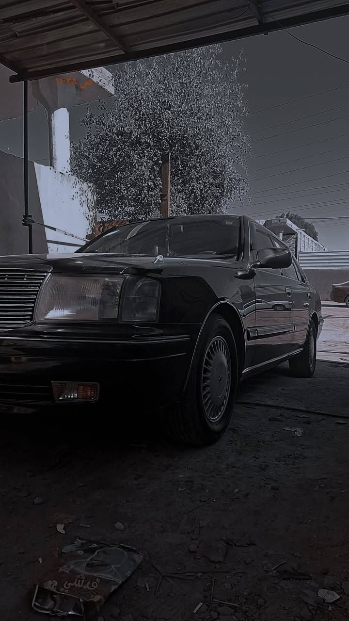 سلام عليكم  راس ثور تكم لون اسود شاصي٥٥ خمس دكم كشنات كهربائي سياره جديده مكفوله كفاله عامه سياره بسمي قبل سبوع من حولتها  مشروع وطني شرط تحويل  ومال بيت ما متعوبه محرك وكير كارتون تبريد امامي خلفي دواخل دشبول كله جديد كهربأيات كلها شغاله ضبابي جامه لوره شغال سياره جاهزه وين ما تريد تروح روح بيها عنوان بصره قضاء القرنه وانه خادم بس لحد يكسر بيها والله لو ما محتاج ما بيعها  وبل عافيه على ياخذها *********** سعر ١٠٥ وبي مجال
