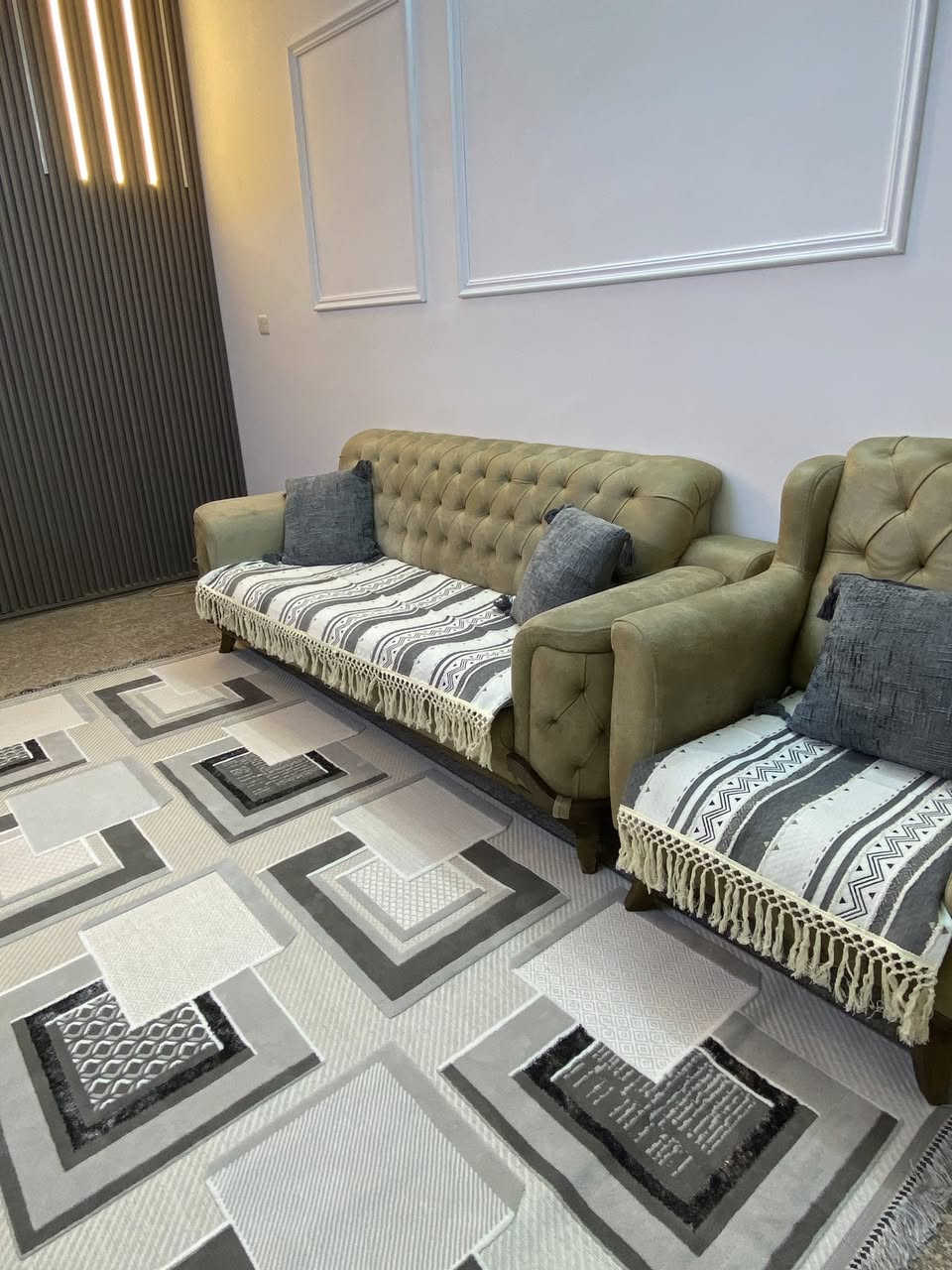 السلام عليكم مكلفه بالنشر تخم تركي عشر مقاعد بدون اي ضرر 700 وبي مجال بغداد البياع قرب التربيه لتواصل على الرقم

‭٠٧٨١ ٣٨١ ٥٥٠١‬
