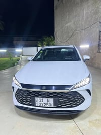 بي واي دي جن بلاس فول  سياره ماشيه 3الف فقط  مغلفه ارضيه جلد  مغلف الب...