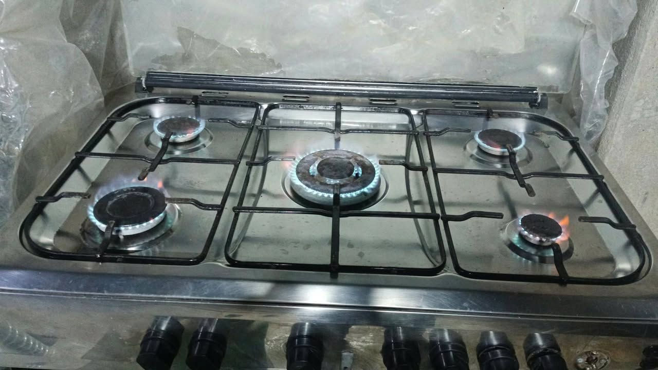 تەباخ بۆ فرۆشتن
klass&newd   مارکەکەی
پێنج چاو
فڕنە
سینی گەورەی فڕنی لەگەڵە
تەنها دەسکی فڕنی نەماوە
گڕی جوانە 
زۆر بێ عەیبه
بەشەرتە هەمووی

120 هەزار

سەیدسادق 💐


**إذا كنت صاحب هذا الإعلان وتريد حذفه لأي سبب، رجاءا أرسل رسالة إلى الدعم الفني**