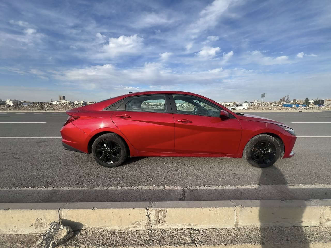 Elantra 2021
مواصفات Sel
الضرر: جاملغ صبغ + حافة البوند صبغ 
رقم الشاصي : 5NPLM4AG3MH037055
السعر: 14,800$
للتواصل: ***********
